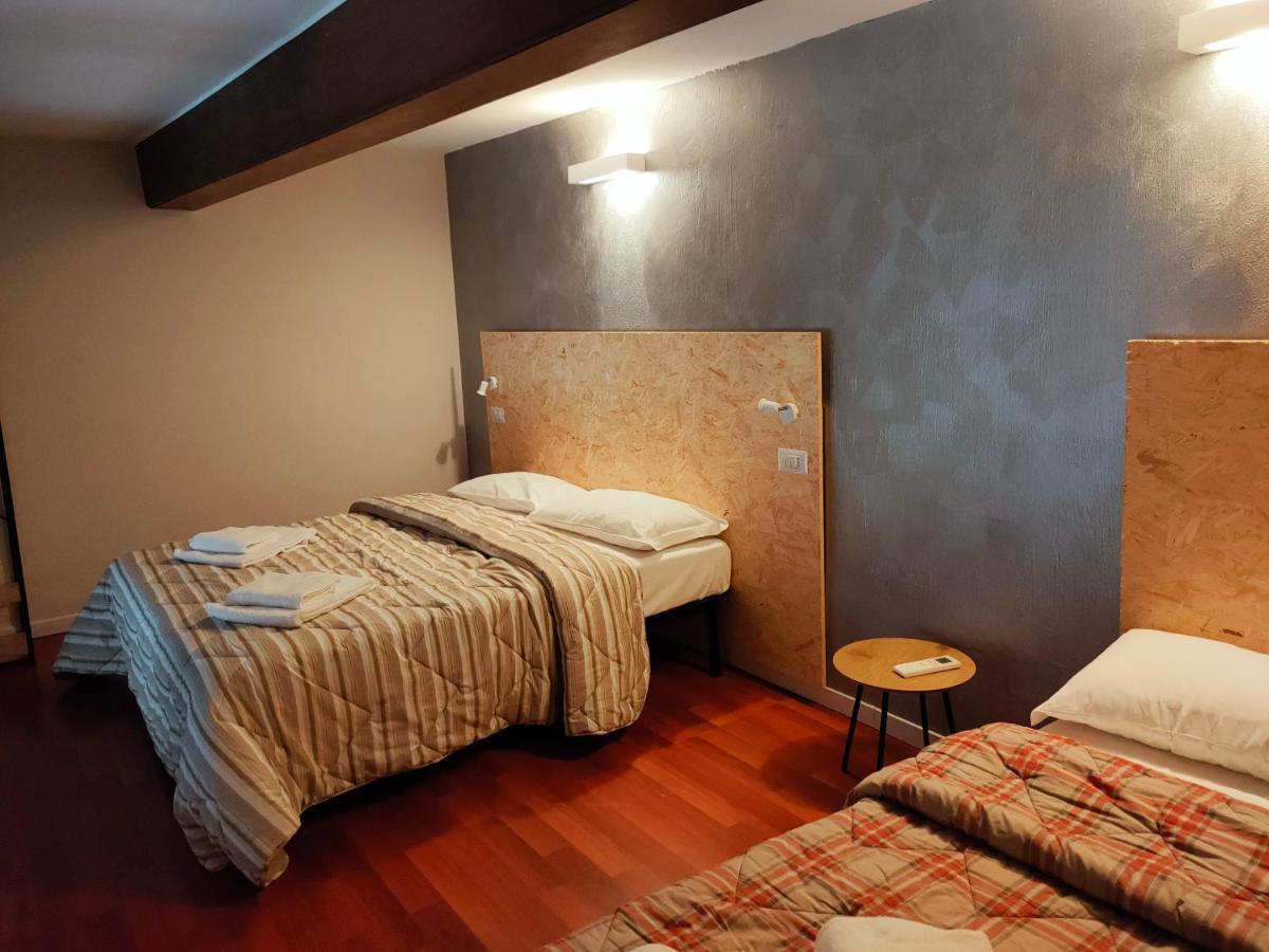 Apartment Stazione Bergamo Exterior foto